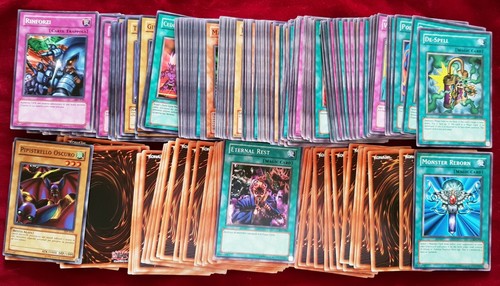 Carte trading card - yu-gi-oh,